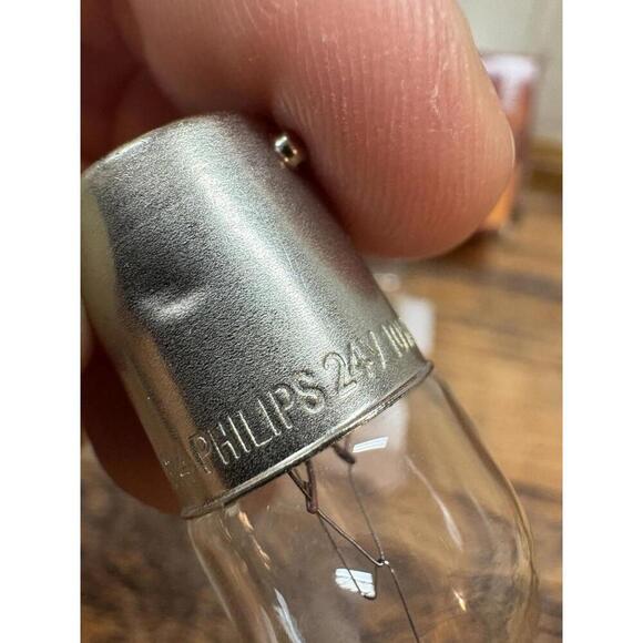 10pc For Philips 13814 24V 10W R10W BA15s Standard Signaling Lamp Bulbs LOT OF 2 - Picture 8 of 15
